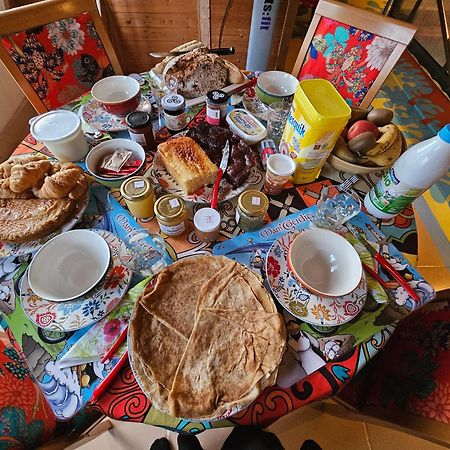 Le Domaine Des Sources Bed & Breakfast Landévant Dış mekan fotoğraf