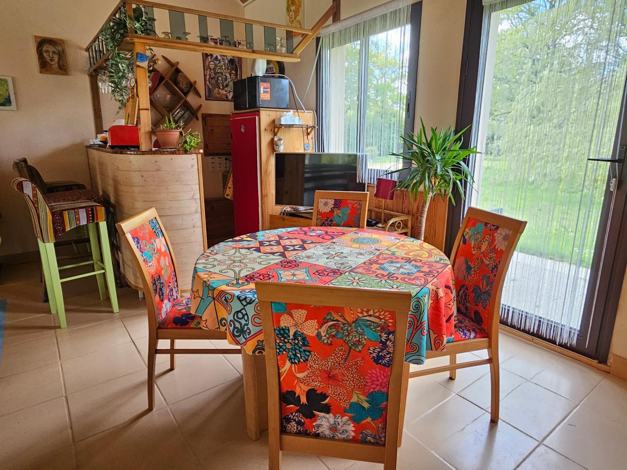 Le Domaine Des Sources Bed & Breakfast Landévant Dış mekan fotoğraf